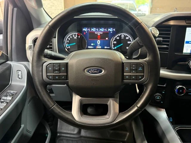 Used 2023 Black Ford XLT image 15
