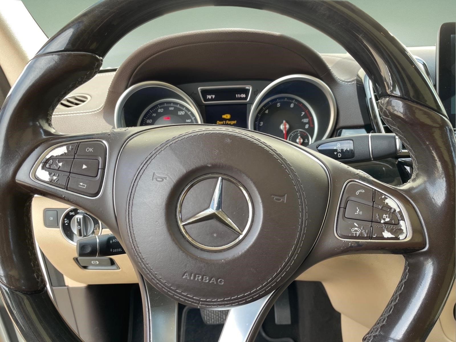 Used 2017  Mercedes-Benz GLS 450 image 23