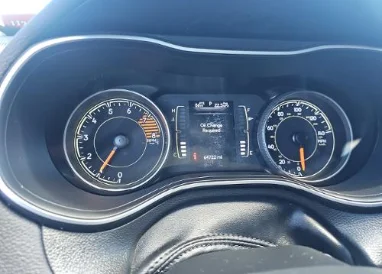 Used 2022 Black Jeep X image 6
