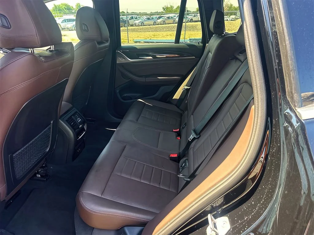 Used 2023 Jet Black BMW xDrive30i image 8