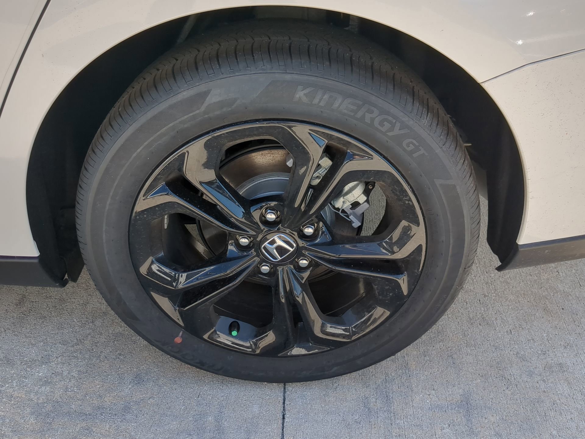 2025 Honda Accord SE - Photo 12