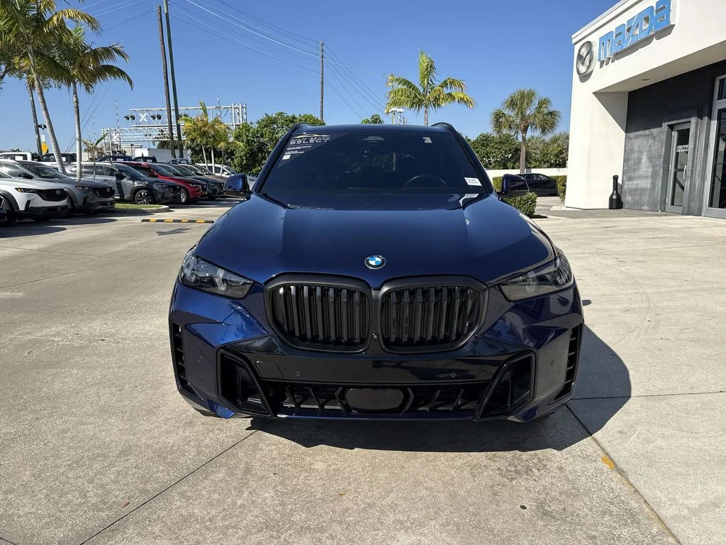 Used 2024 Blue BMW xDrive40i image 8