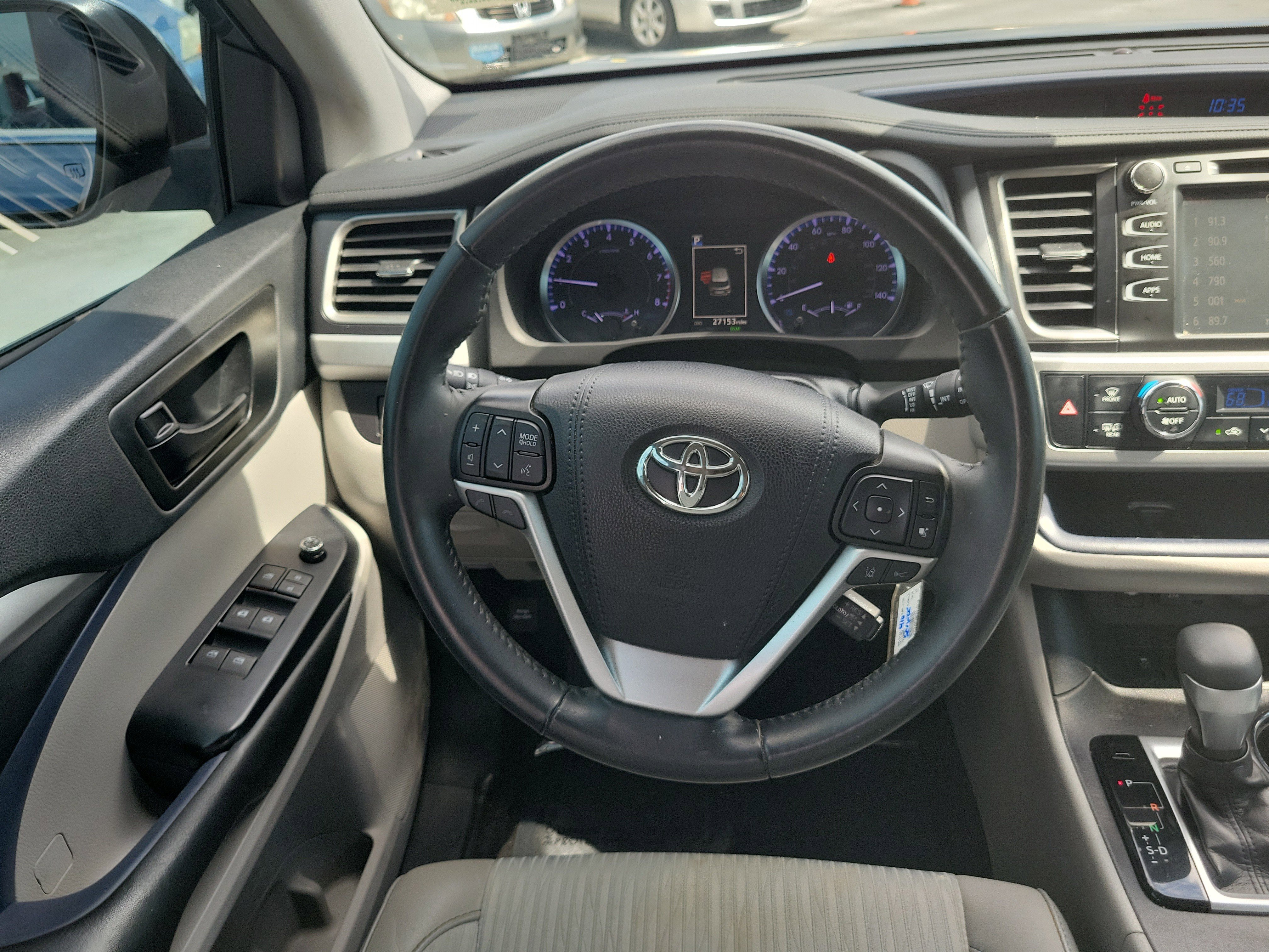 Used 2019 Shoreline Mist Toyota LE Plus image 16