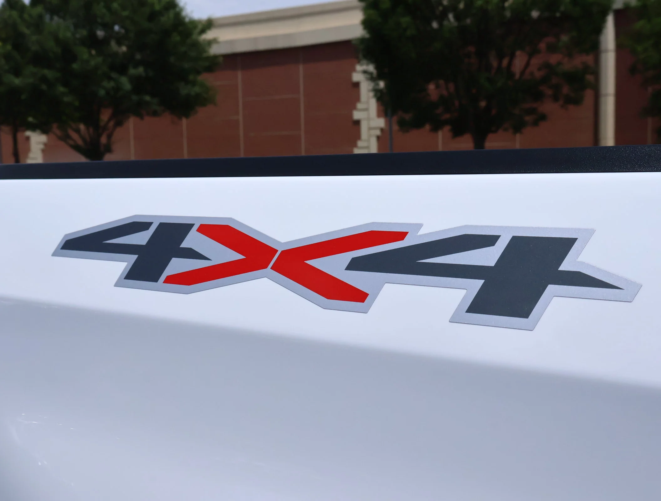 Used 2025 Summit White Chevrolet Custom image 6