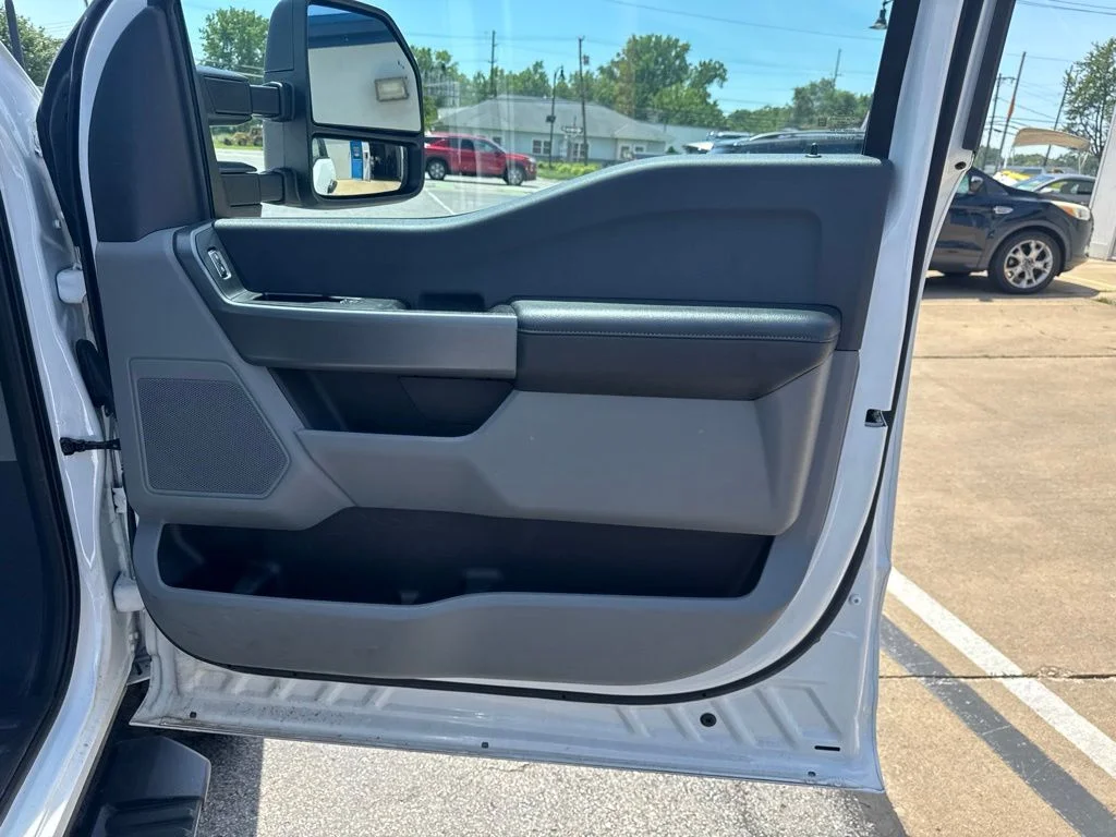 Certified Used 2024 Oxford White Ford XL image 33