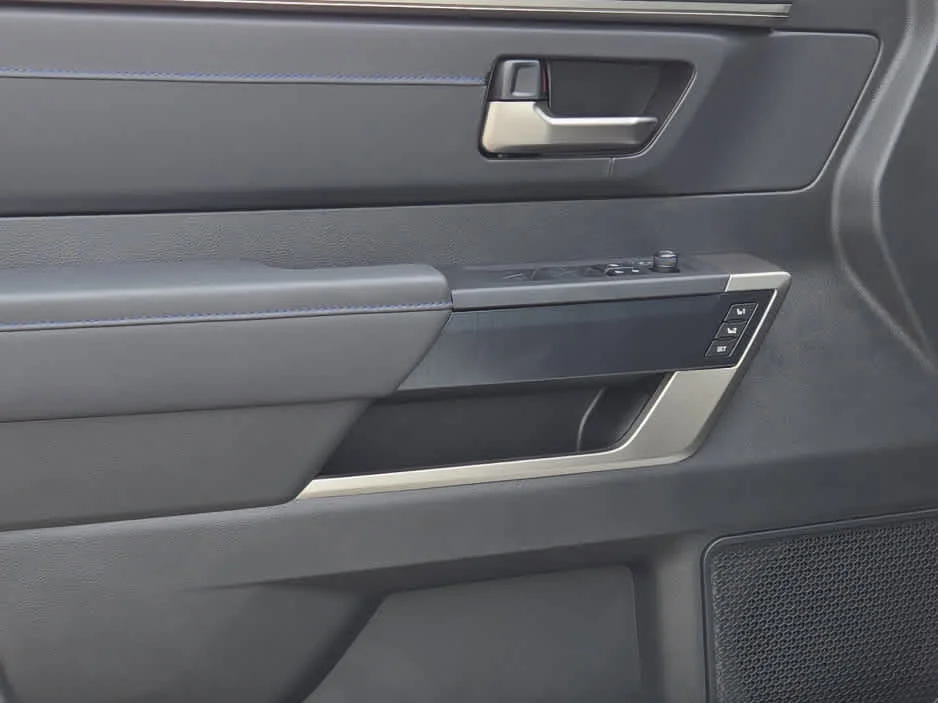 2026 Toyota Tundra Platinum - Photo 10