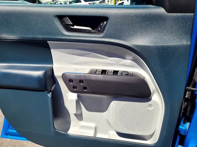 Used 2025 Blue Ford XLT image 14