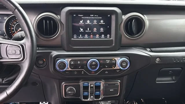 Used 2022 Blue Jeep Sport S 4x4 image 25