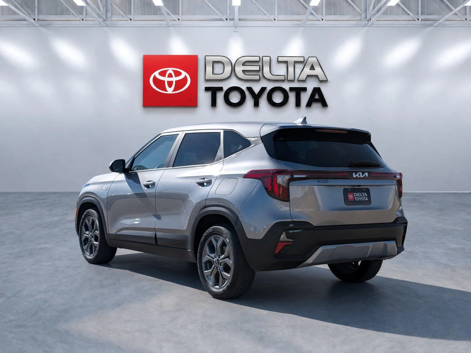 Used 2026 Steel Gray Kia LX image 3