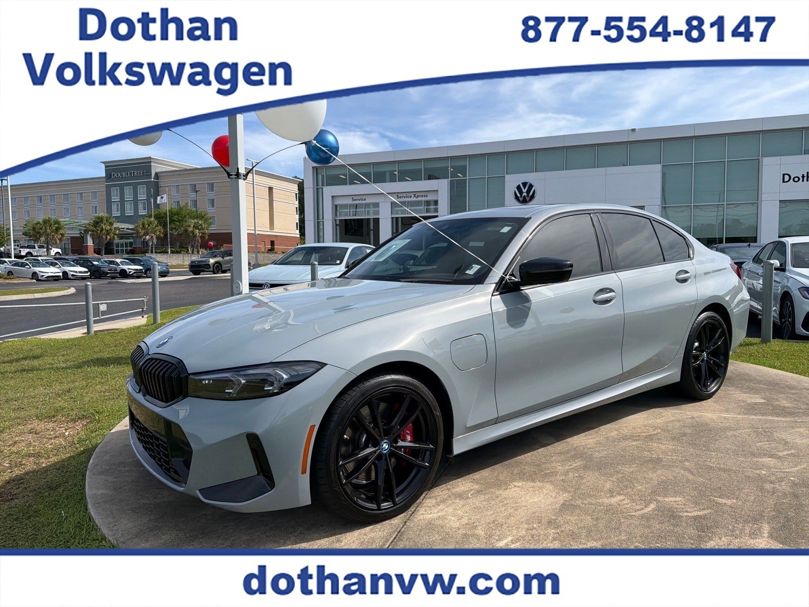 2024 BMW 3 Series 330e Sedan's photo