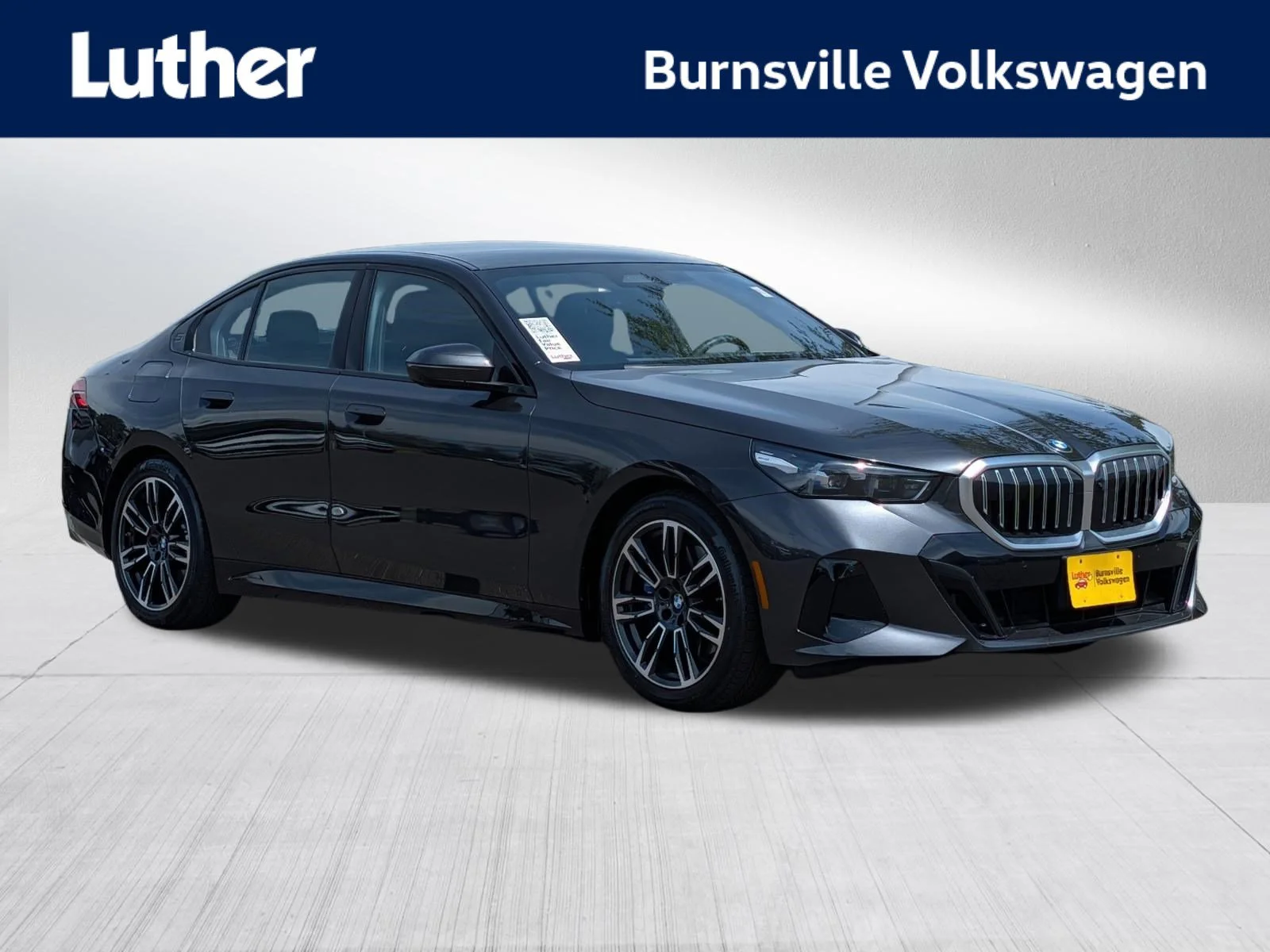 2026 BMW 5 Series 530i xDrive Sedan's photo