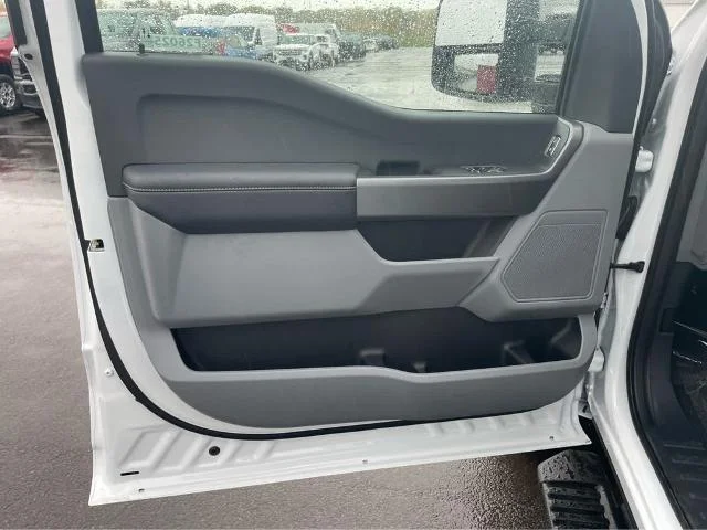 New 2026 Oxford White Ford F-350® XL image 42