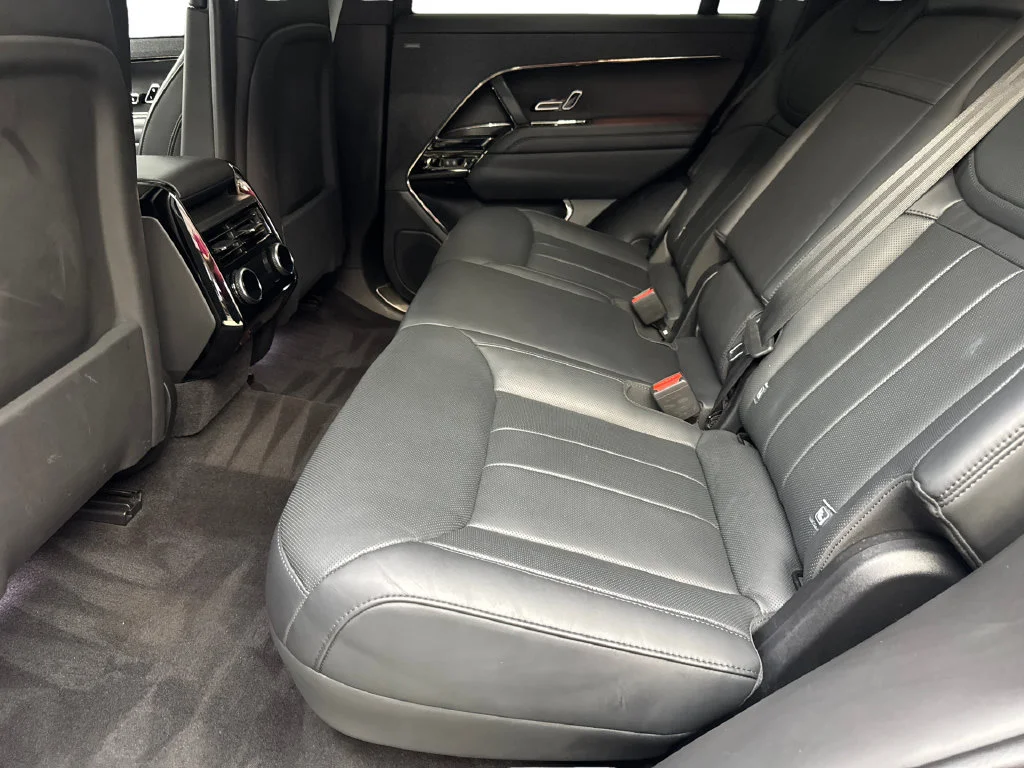 Used 2023 Black Land Rover SE image 34