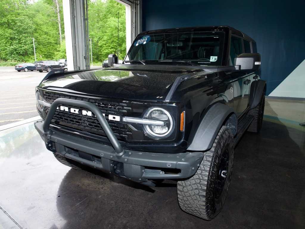 2023 Ford Bronco Wildtrak 4x4's photo
