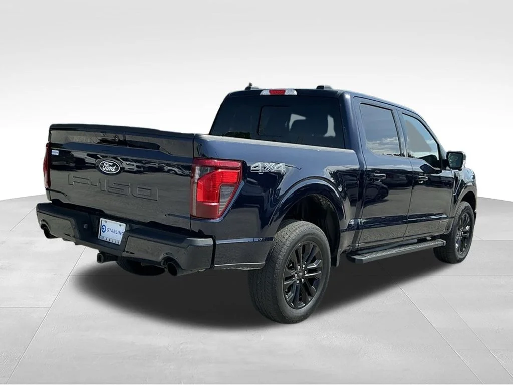 Used 2024 Blue Ford XLT image 10