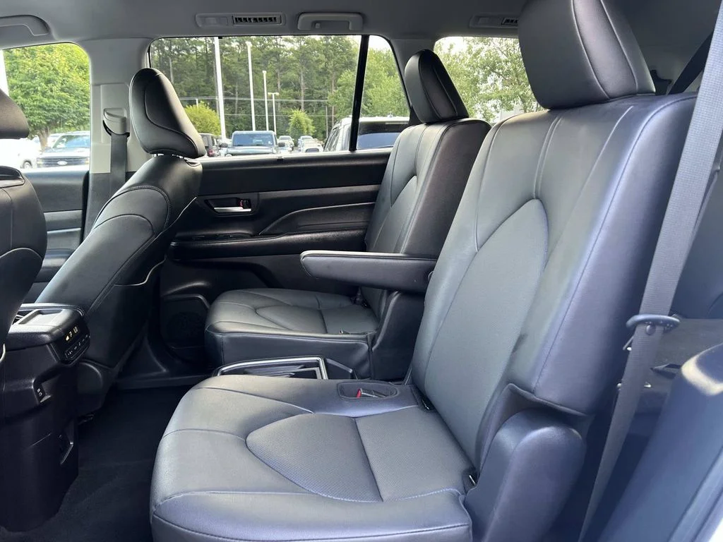 Used 2025 Beige Toyota XLE image 17