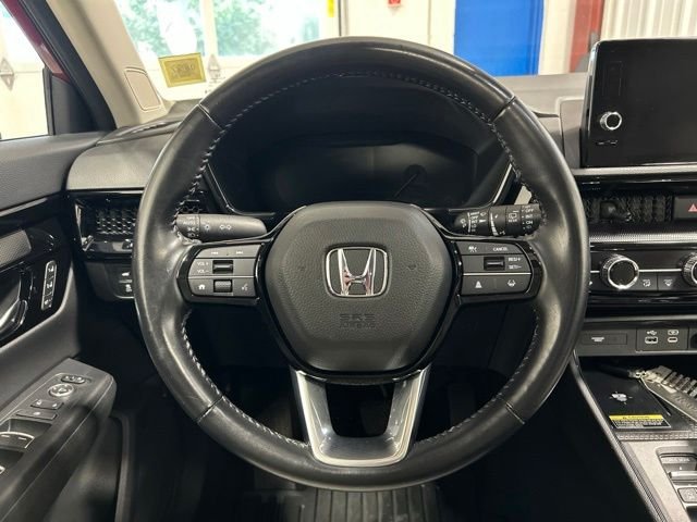 Certified Used 2025 Radiant Red Metallic Honda EX-L image 17