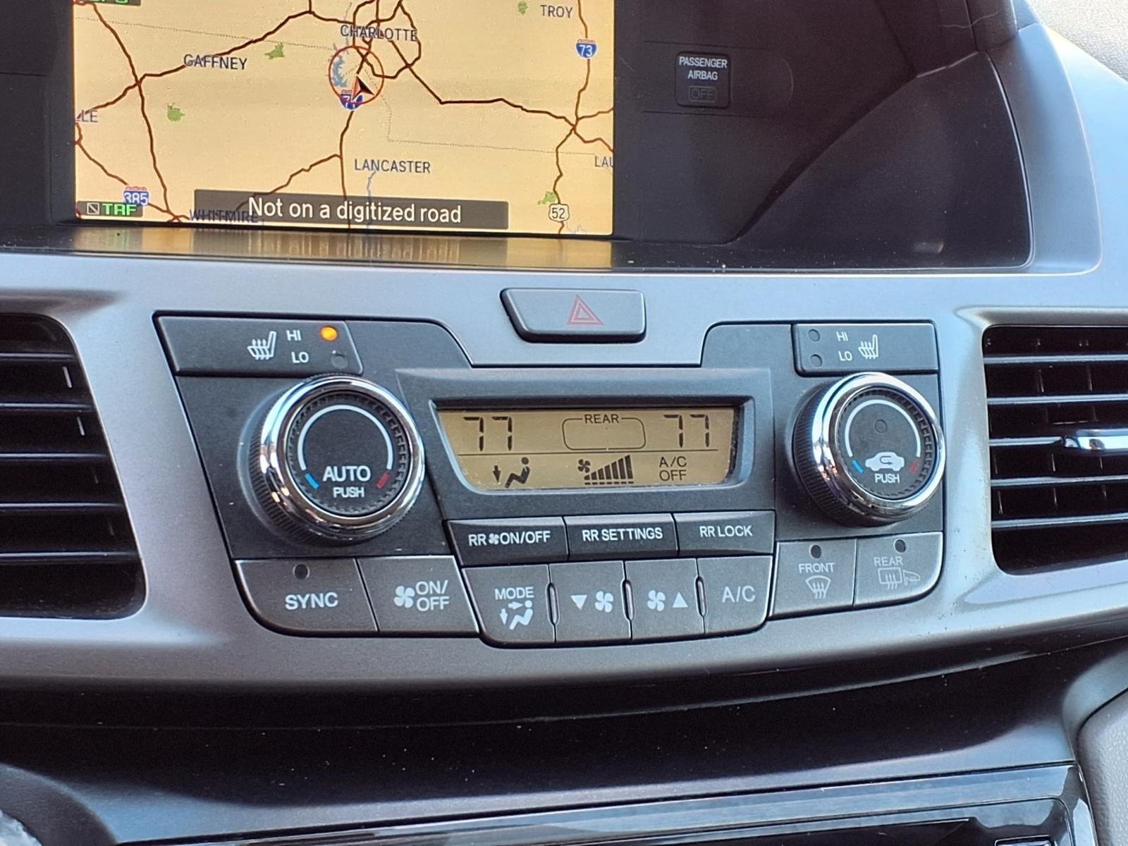 Used 2015  Honda  image 12