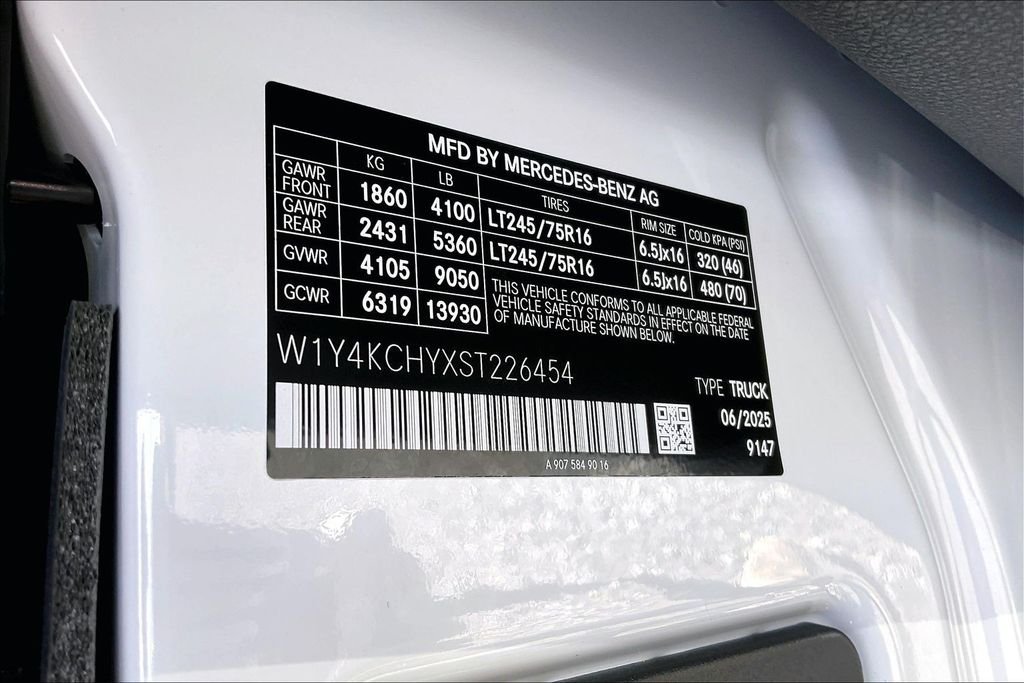 New 2025  Mercedes-Benz Cargo 170 WB image 12