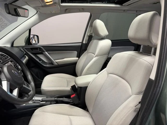 Used 2018 Green Subaru 2.5i Premium image 16