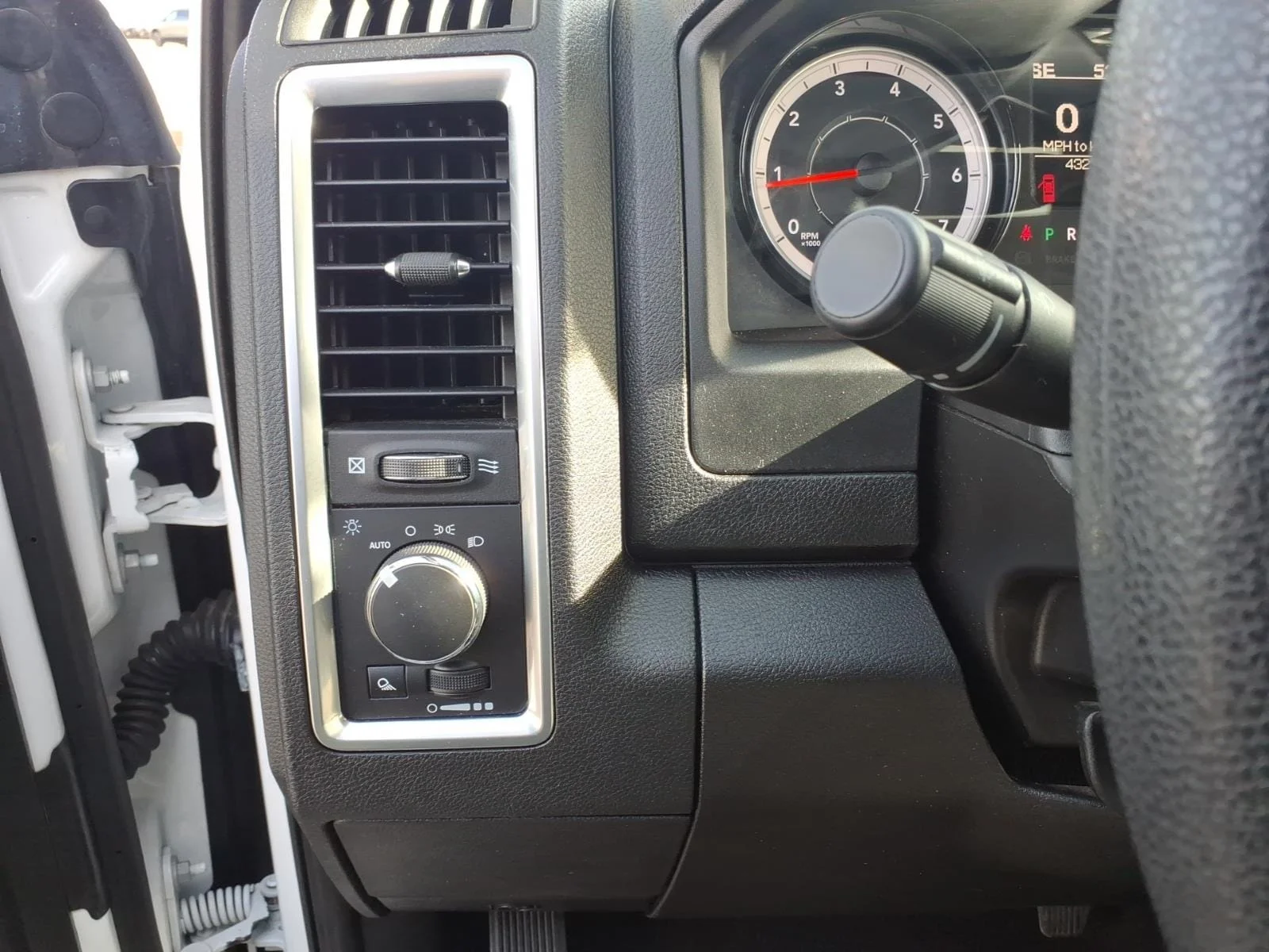 Used 2024 Bright White Clearcoat Ram SLT image 18
