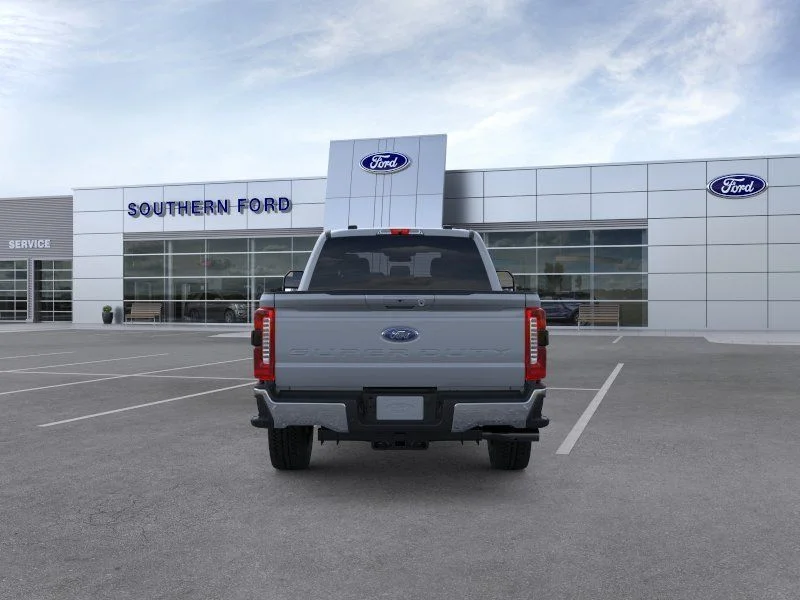 New 2026 Glacier Gray Metallic Tri-Coat Ford Lariat image 3