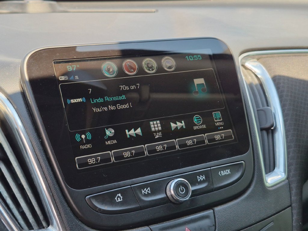 Used 2018 SANDY RIDGE METALLIC Chevrolet LT image 21