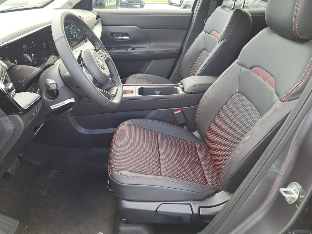 2026 Nissan KICKS SR - Photo 19