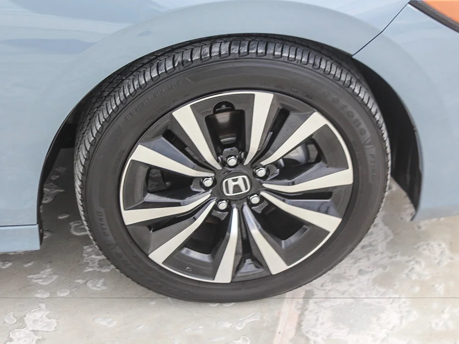 2024 Honda Civic EX - Photo 10