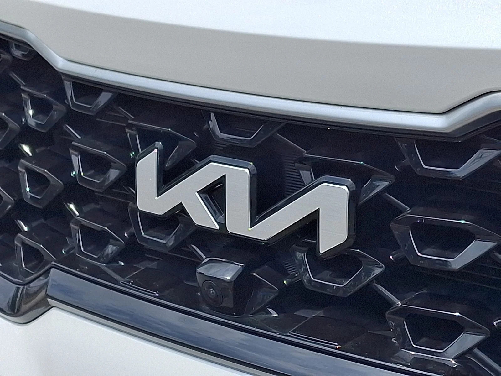 Certified Used 2023 White Kia SX Prestige image 30