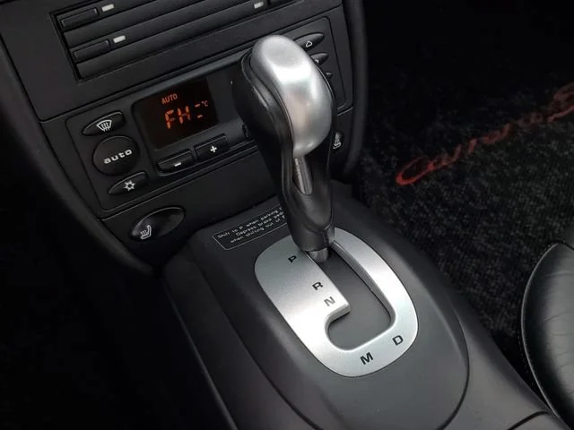 Used 2004 Black Porsche Carrera image 24
