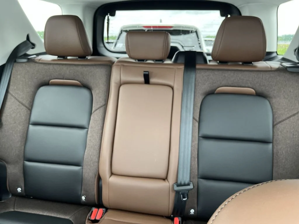Used 2025 Gray Ford Outer Banks image 22