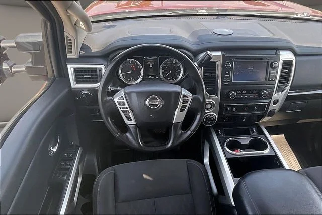 Used 2018 Red Nissan SV image 5