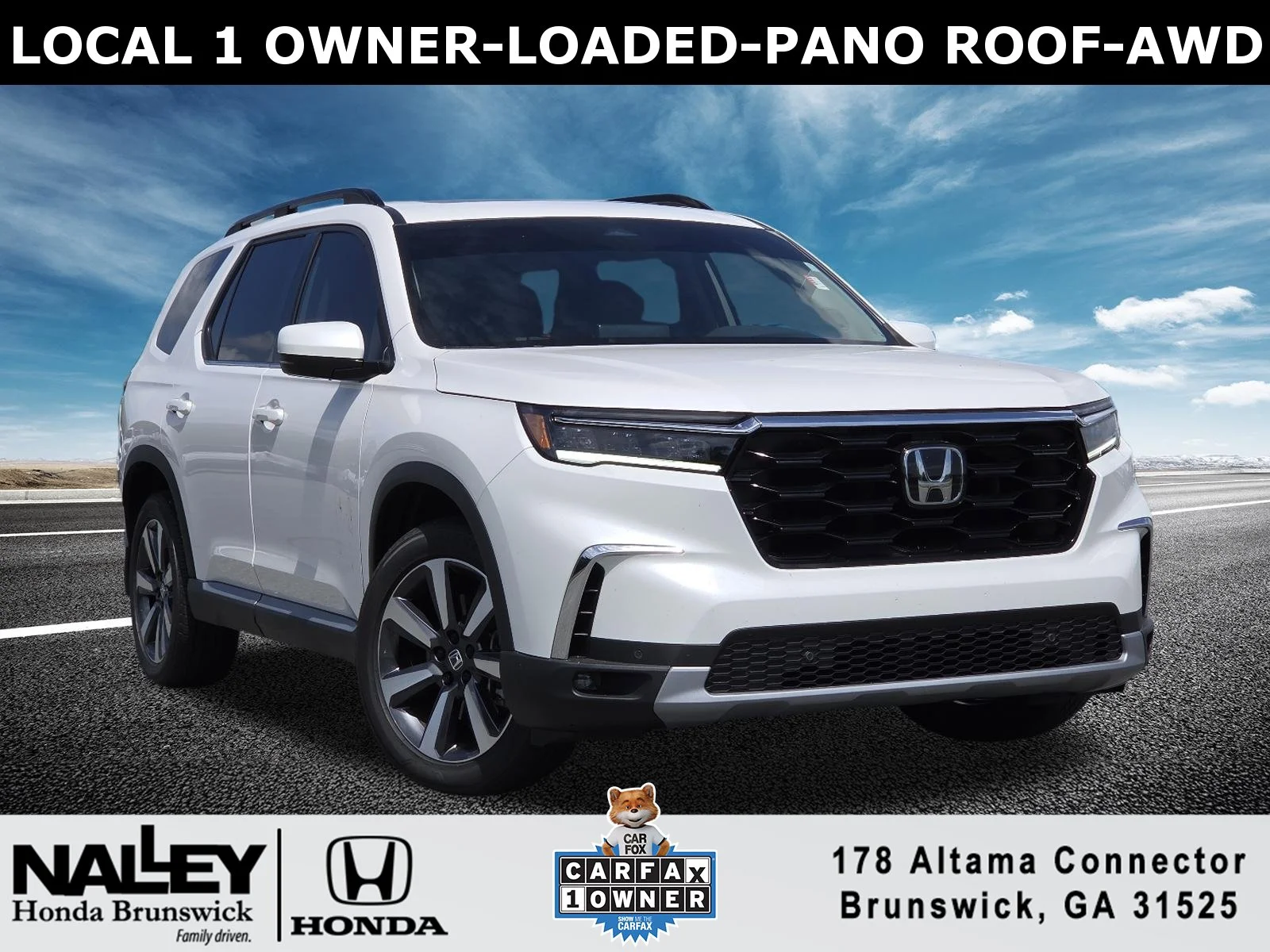 Used 2025 Platinum White Pearl Honda Touring AWD image 1