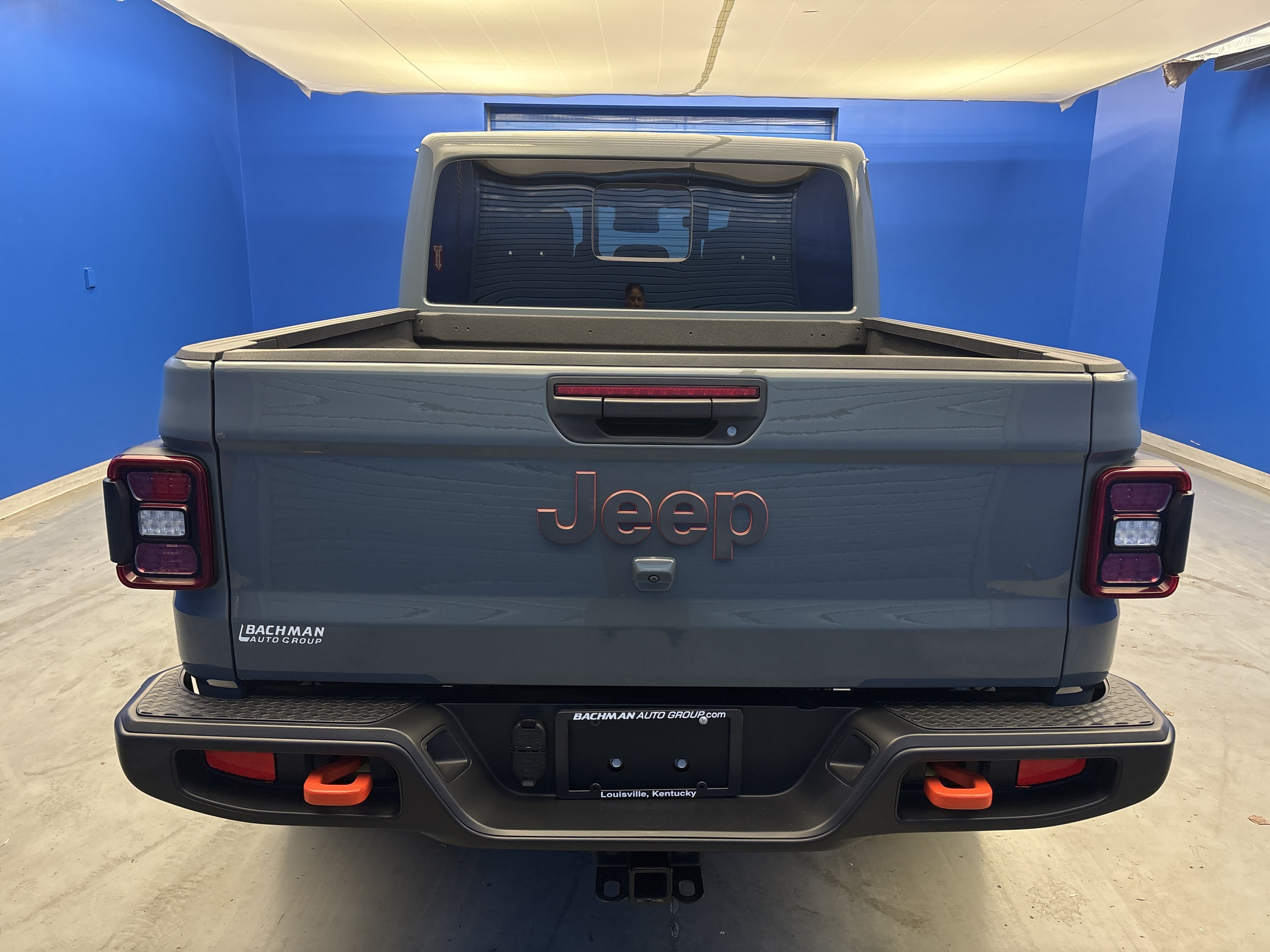 Used 2025 Anvil Clearcoat Jeep Mojave image 6