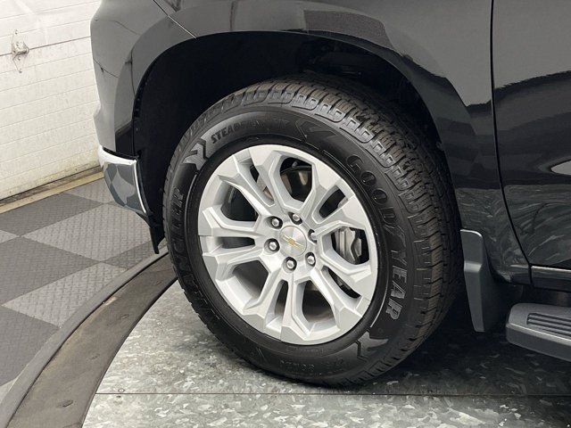 Used 2024 Black Chevrolet LTZ image 37