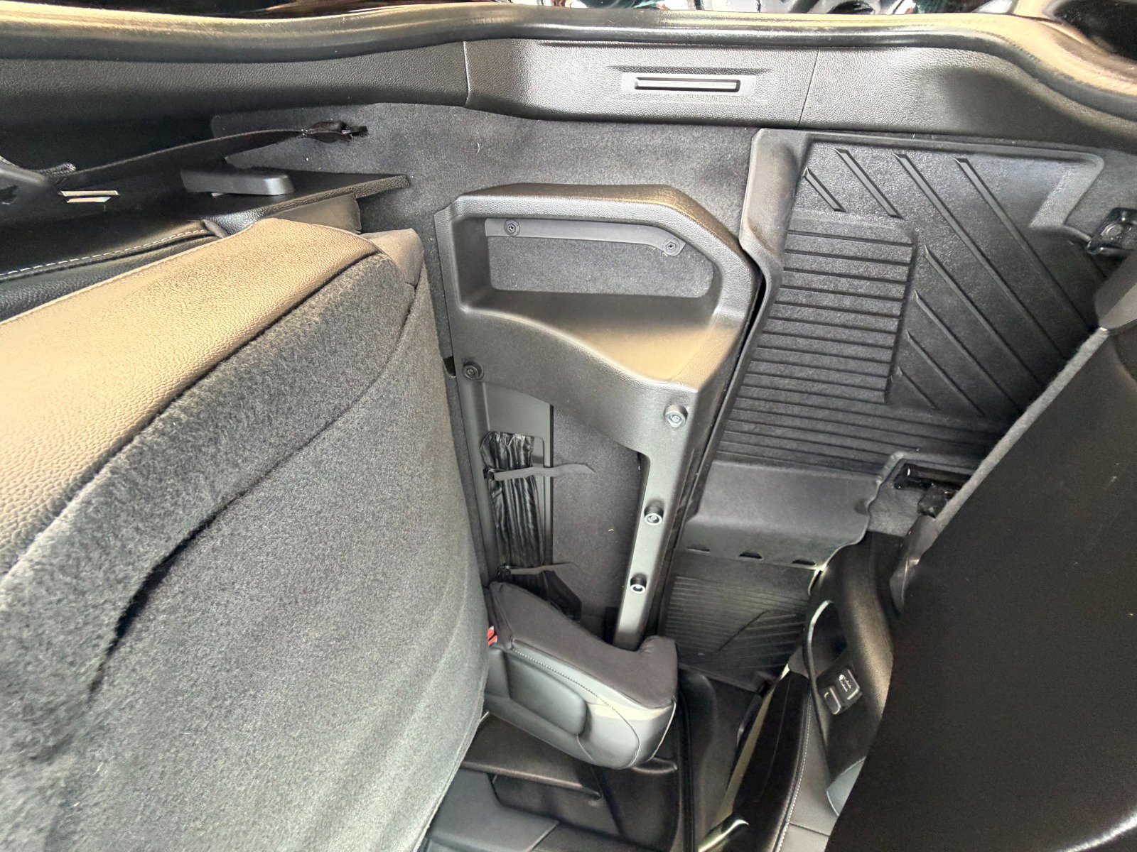 2022 Chevrolet Colorado Z71 - Photo 25