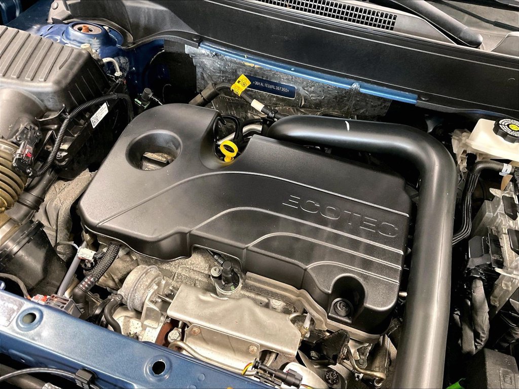 Used 2024 Blue GMC SLE image 35