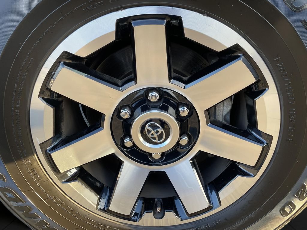 2023 Toyota 4Runner TRD Off-Road - Photo 28
