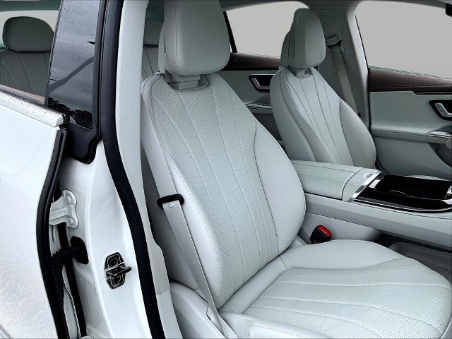 Used 2023 White Mercedes-Benz 350+ Sedan image 32