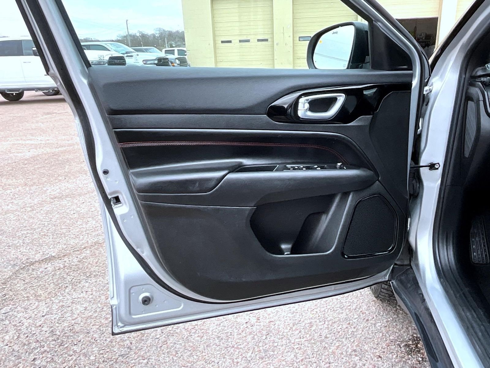 Used 2025 Silver Jeep Trailhawk image 10