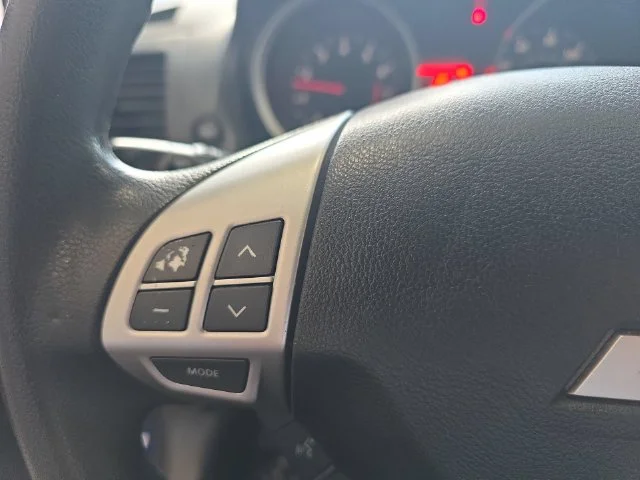 Used 2011  Mitsubishi ES image 17