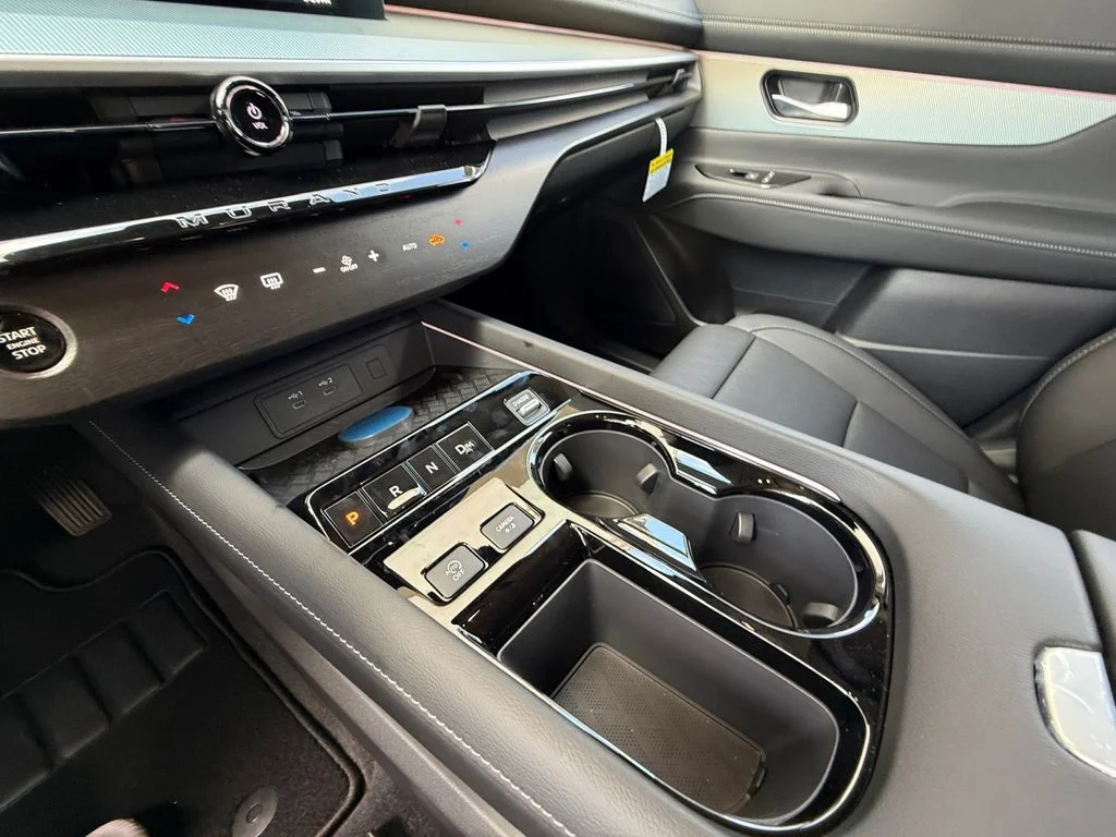 New 2026 Black Nissan Platinum image 22