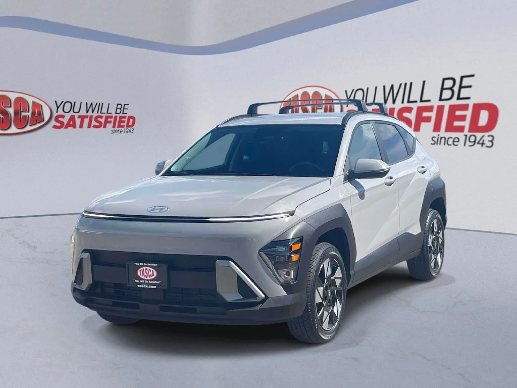 Certified Used 2024 Gray Hyundai SEL image 4