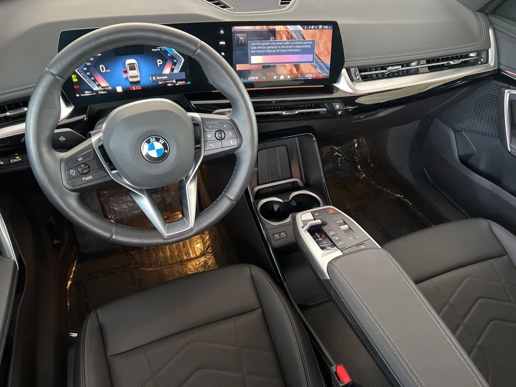 Used 2026 White BMW xDrive28i image 20