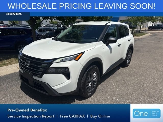 Used 2024 Glacier White Nissan S image 1