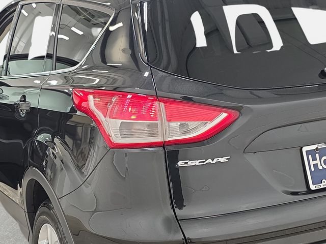 Used 2015 Black Ford SE image 34