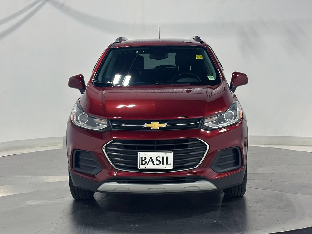 Used 2022 Crimson Metallic Chevrolet LT image 9