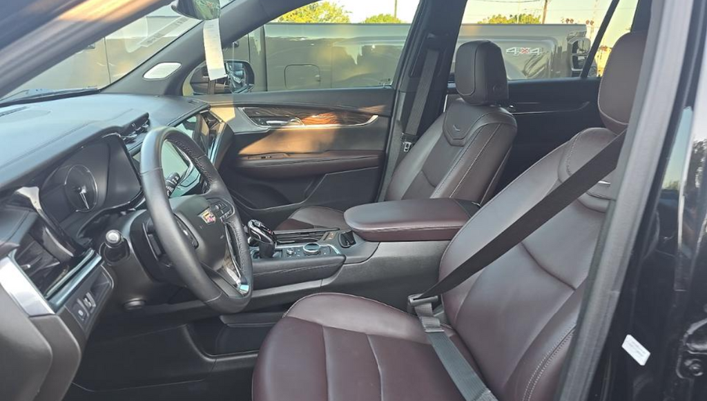 Used 2023 Black Cadillac Premium Luxury image 6