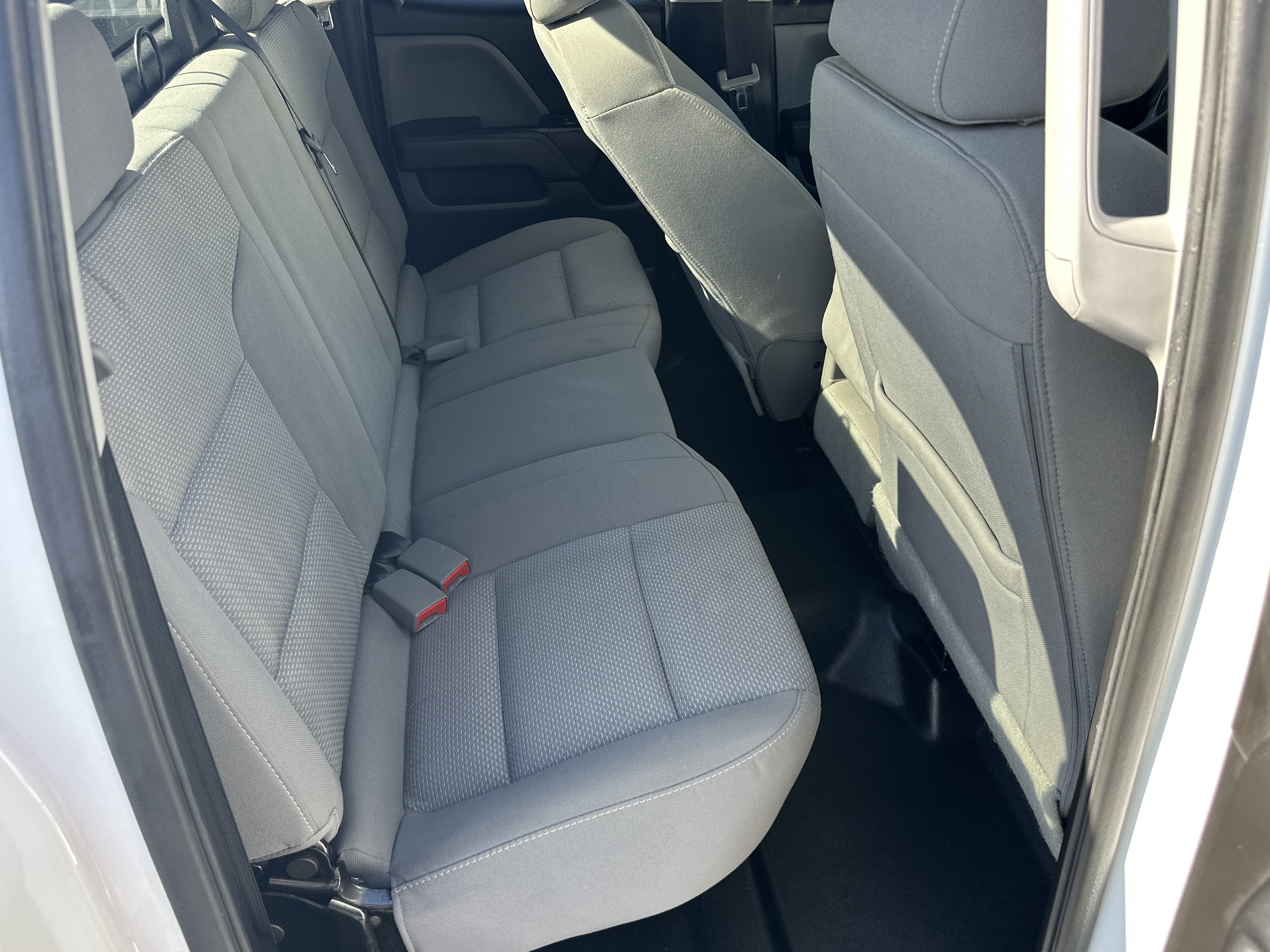 Used 2019 Summit White GMC DBL CAB 2WD image 15